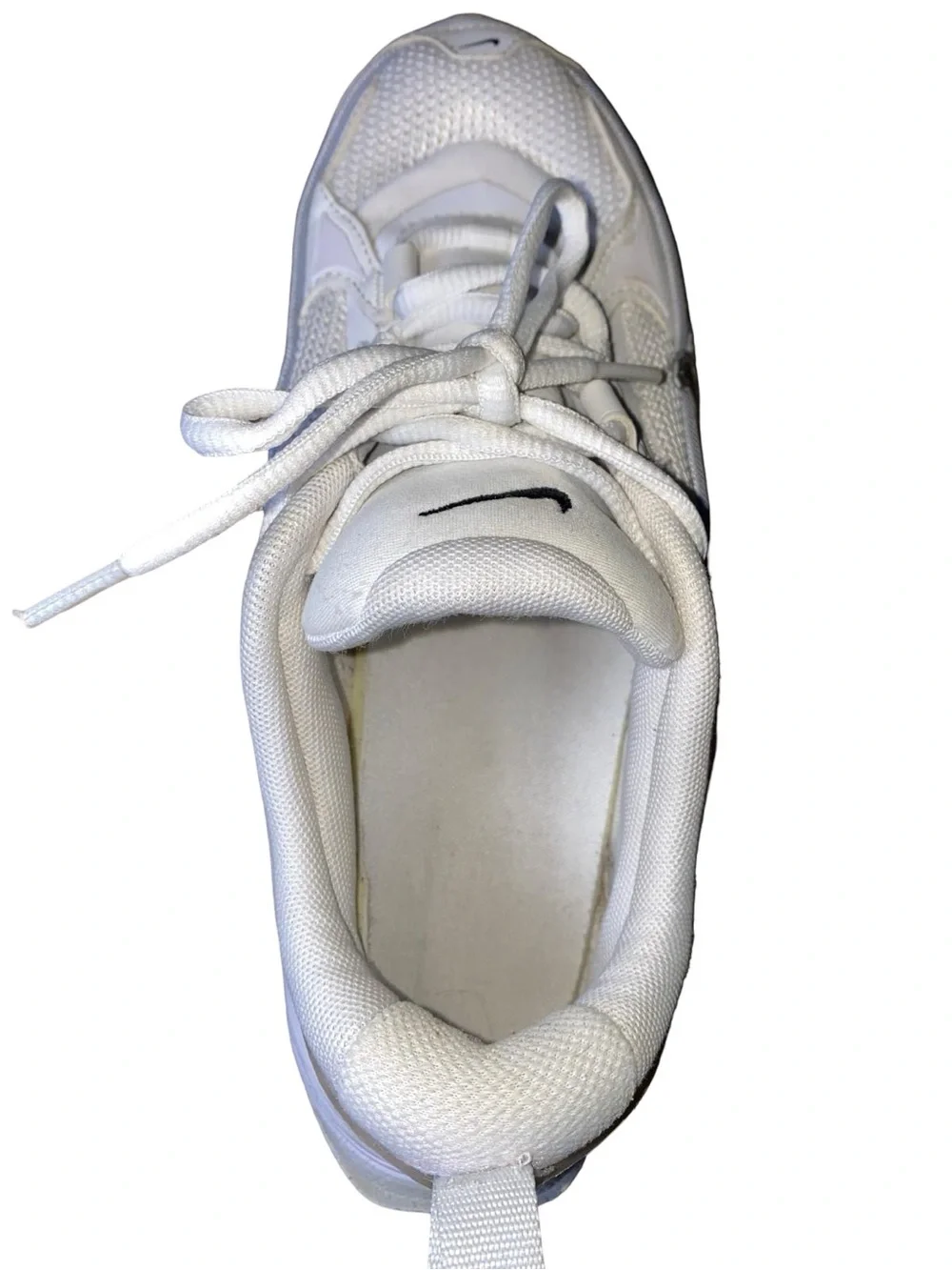 Nike Air Max Bliss Womens Sneakers Summit White size 7 DH5128-101
